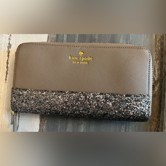 Kate Spade Greta Court Glitter Ina Satchel with wallet - Picture 2 of 13